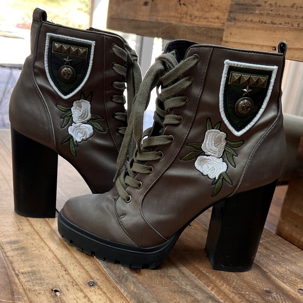 Steve Madden satin boots in olive green